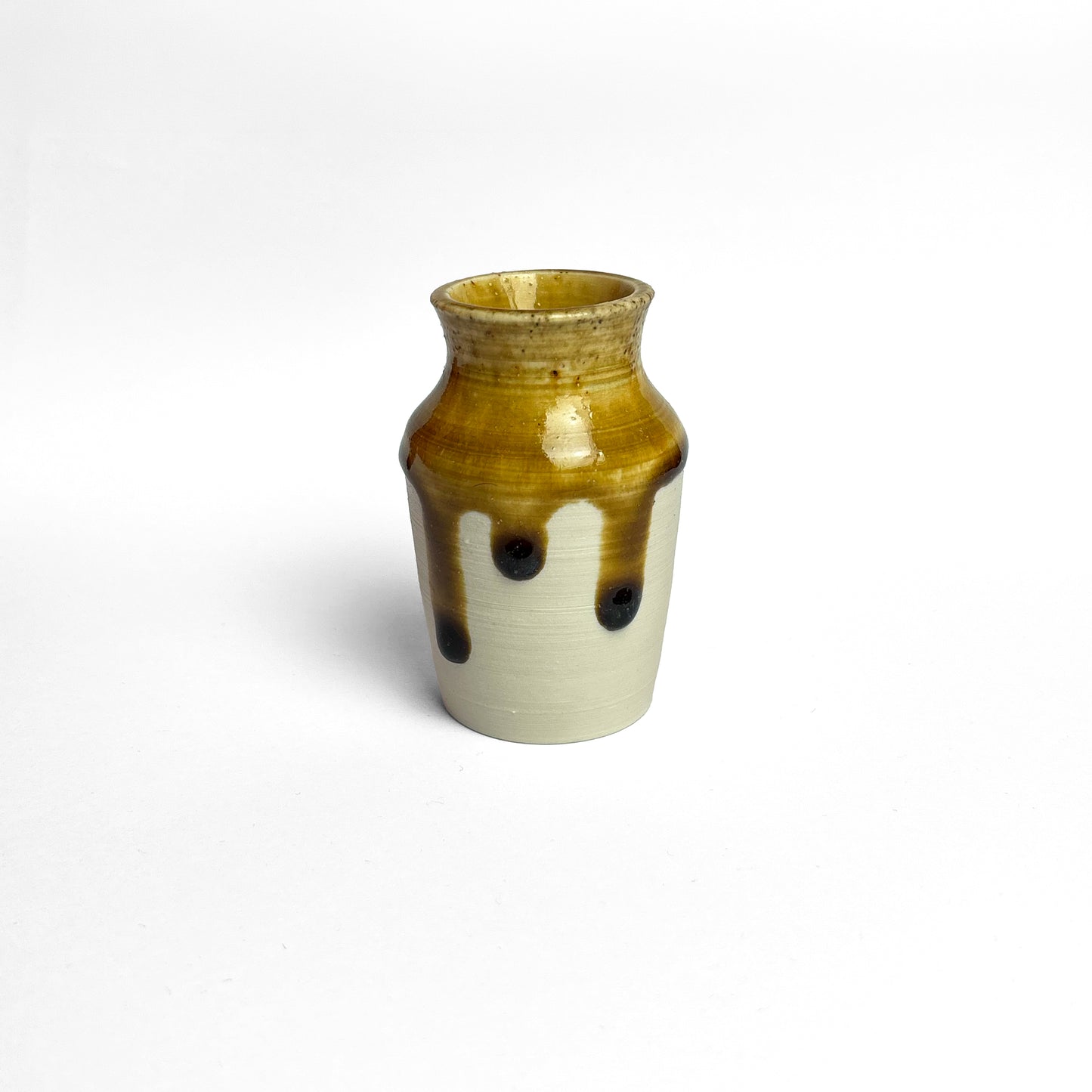 Perpetual Ash - Porcelain Pot