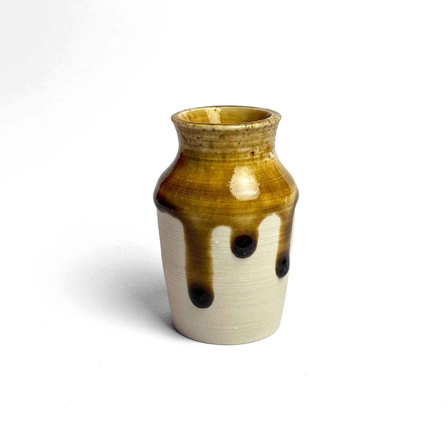 Perpetual Ash - Porcelain Pot